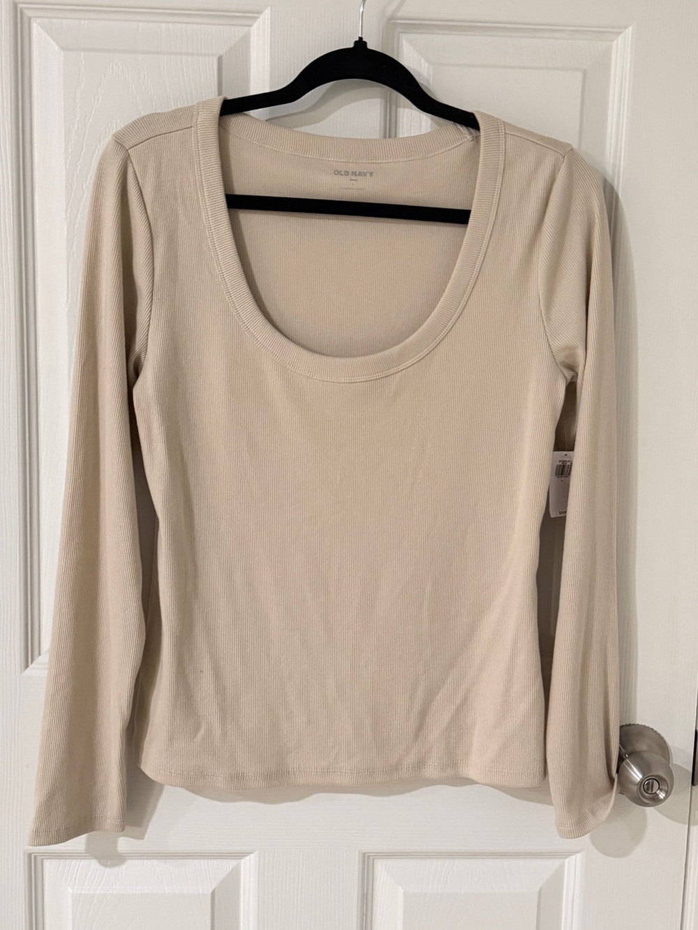 NEW Scoop Neck Long Sleeve Top - Cream